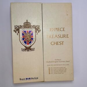 Vintage Regent Sheffield 19-Piece “Treasure Chest” Cutlery Set | Stainless Steel